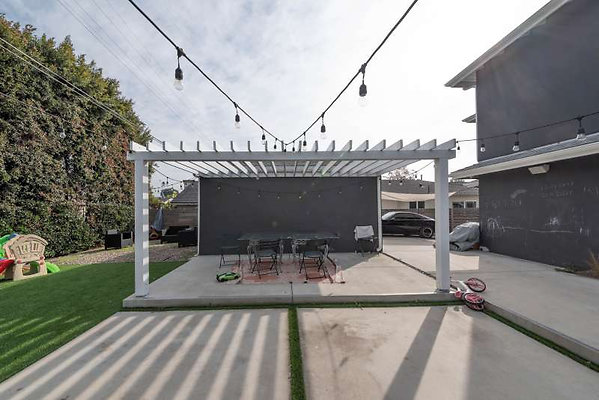 11414 patio 2