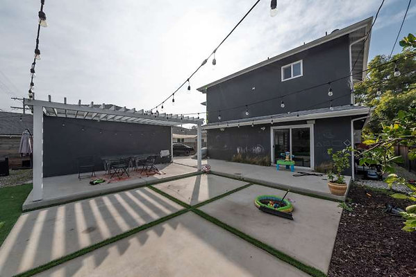 11414 patio 1