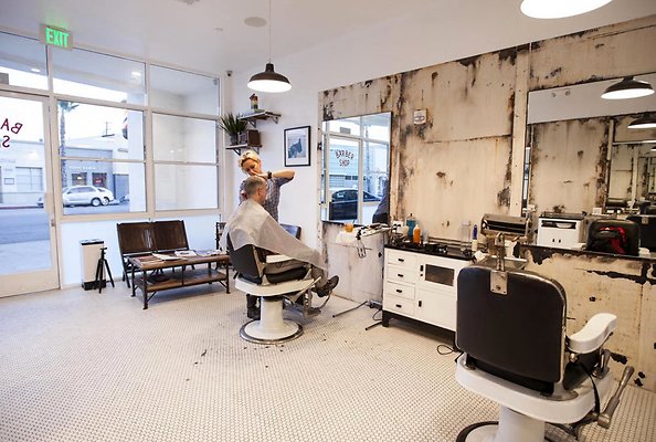 Blind Barber CC