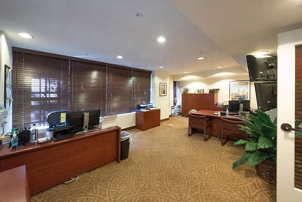11705 office 1