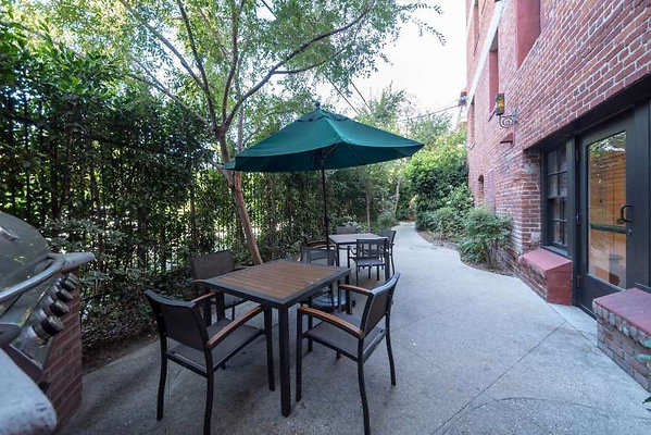 11705 patio 1