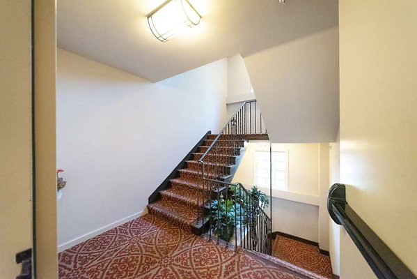 11705 stairs 5