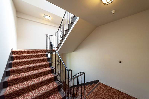 11705 stairs 7