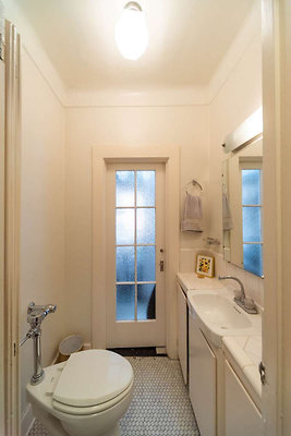 12723 apartment 122