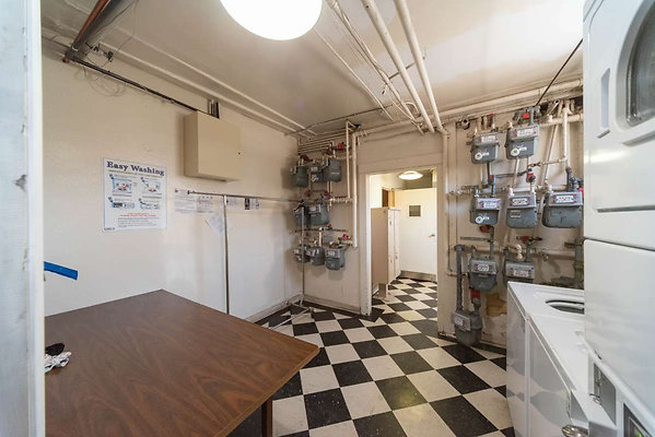12723 laundry 2