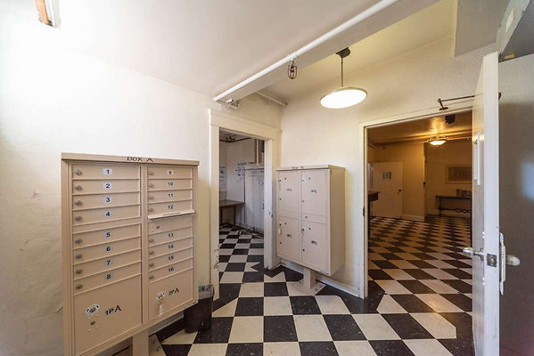 12723 mailroom 2