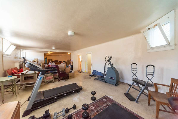 12723 basement 11
