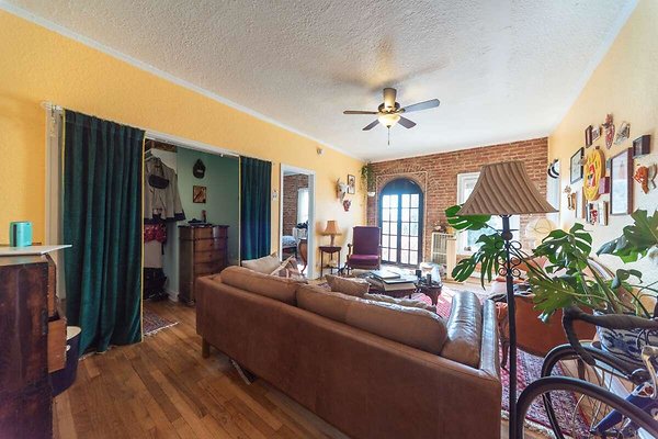 13991 apartment 3