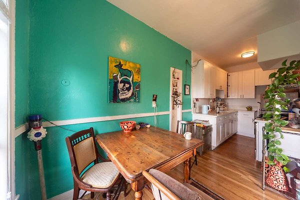 13991 apartment 11
