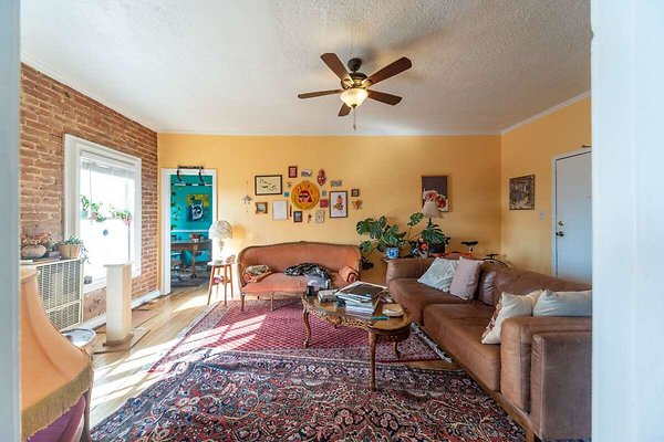 13991 apartment 4