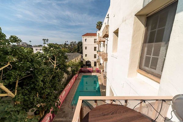 13991 apartment 27