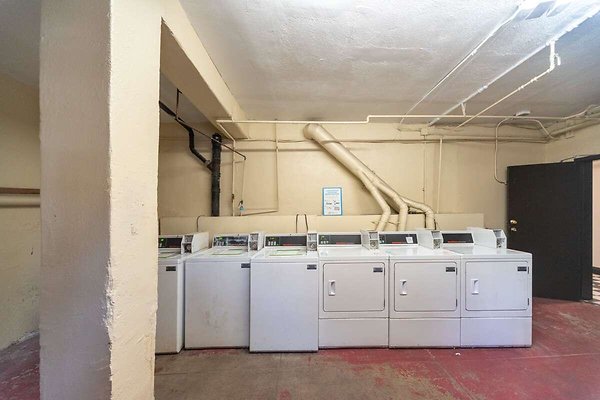 13991 laundry 4