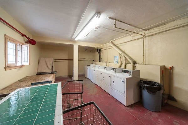 13991 laundry 3
