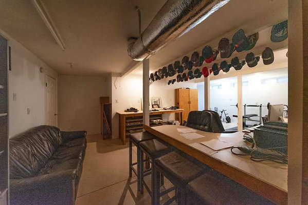 11420 basement 6