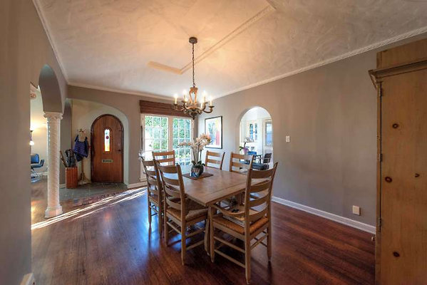 11420 dining 1