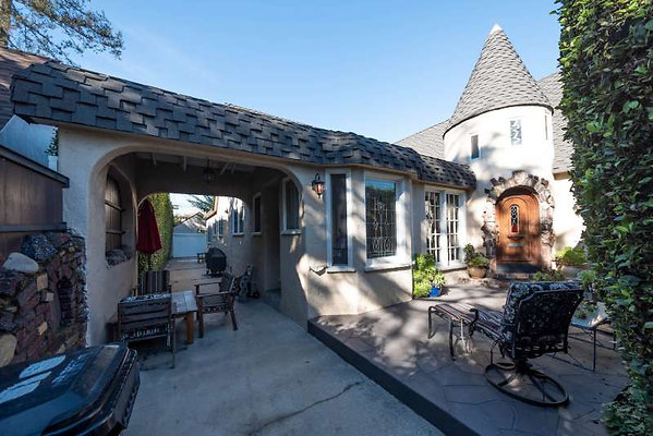 11420 carport 1