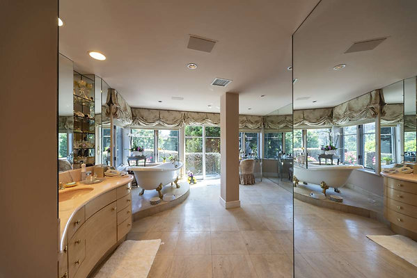 13769 bath 3