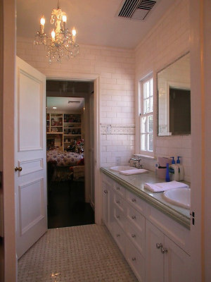 8580 bath 6