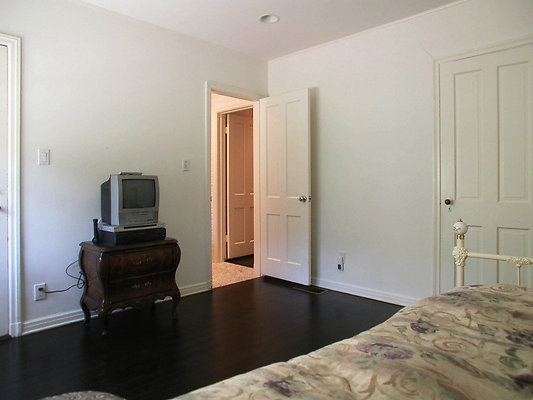 8580 room 2