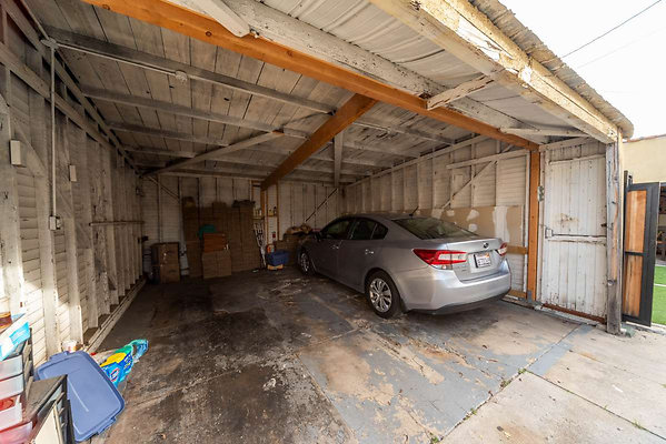 13146 garage 3