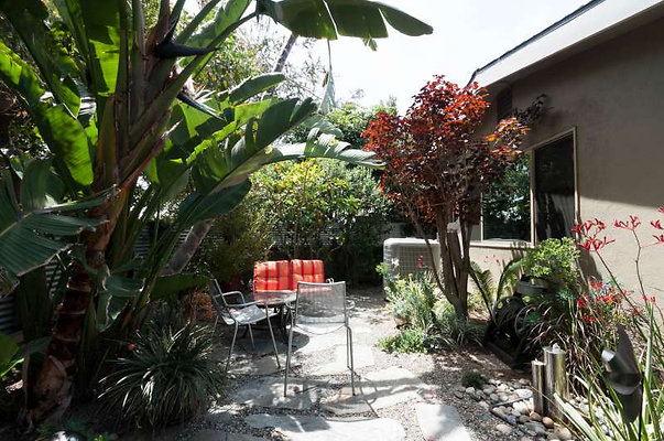10509 patio 3