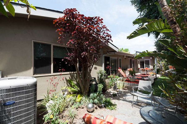 10509 patio 4