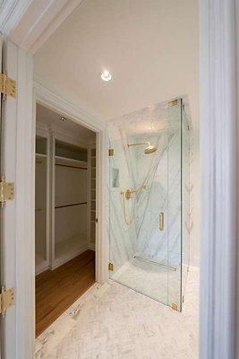 11393 bath 6