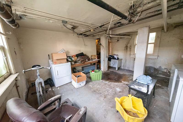 11892 basement 4
