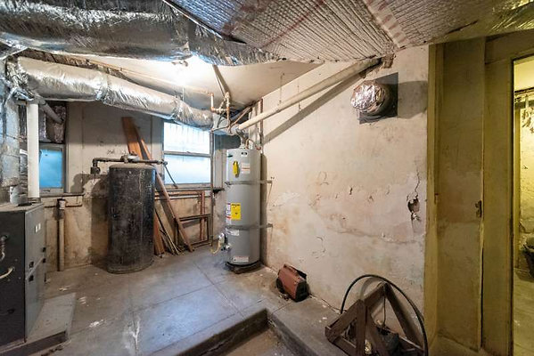 11892 basement 8