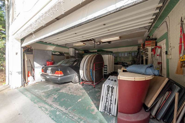 11892 garage 2