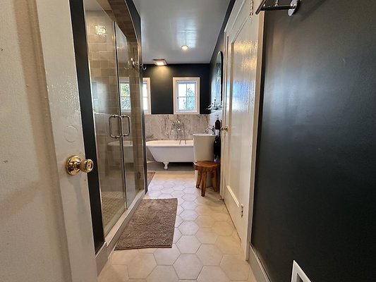 12394 bath 3