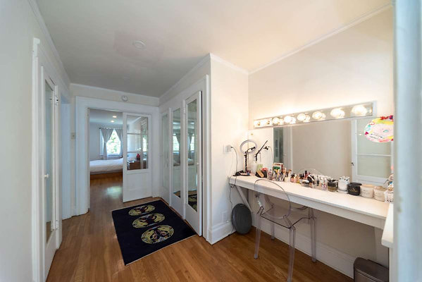 12394 dressing 1