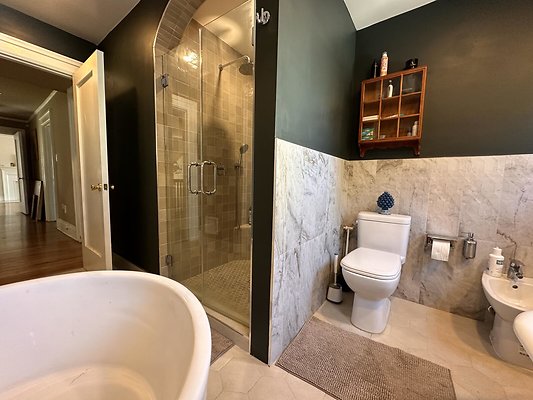 12394 bath 4