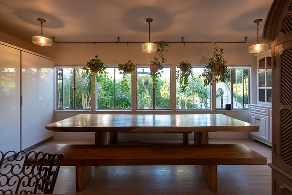 12961 dining 4