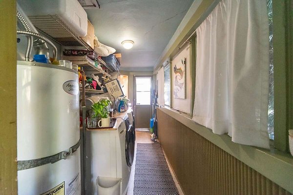 13968 laundry 1