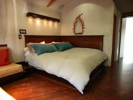 8318 bed 2