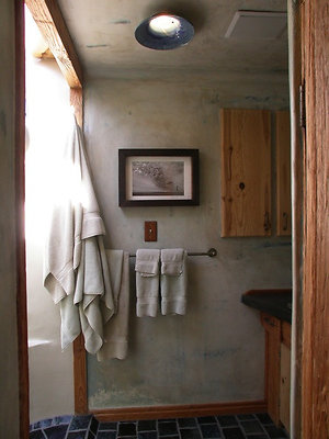 8318 bath 3