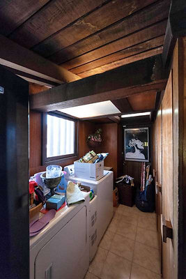 11009 laundry 1