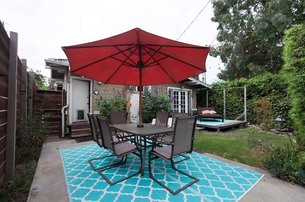 10664 patio 2