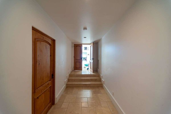 13727 hall 1