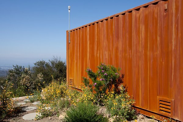 containers (7)