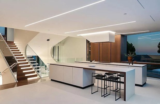 This-16500000-Stunning-Home-in-The-Highly-Coveted-Hills-of-Bel-Air-has-An-Automotive-Inspired-Intelligible-Shell-23