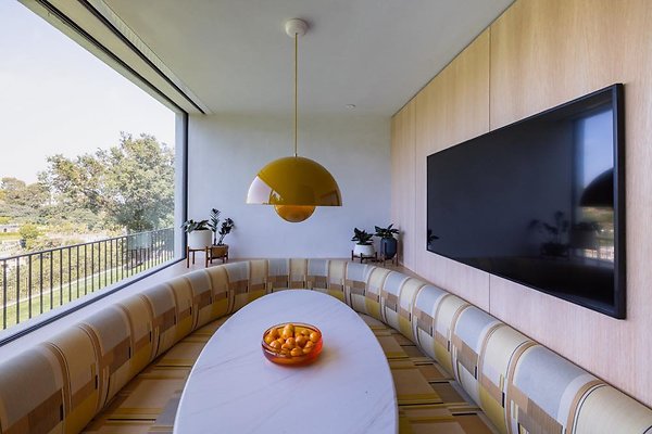 4c563Architectural 008