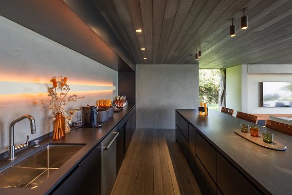 6d563Architectural 003
