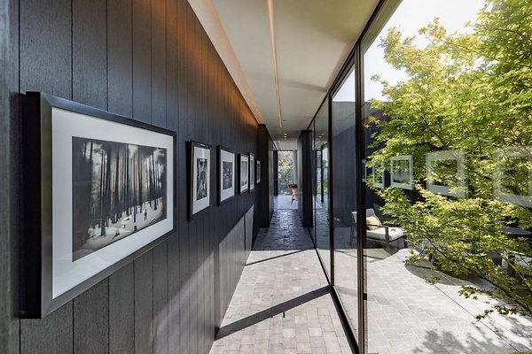6c563Architectural 001