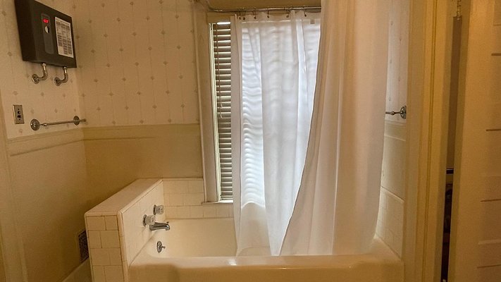th IMG 3512