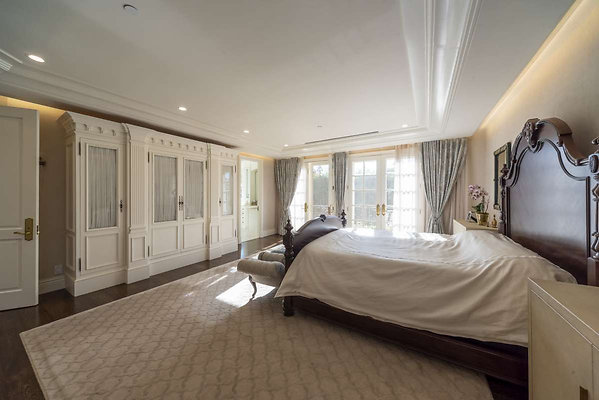 13568 bed 3