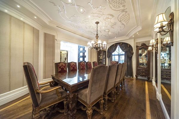 13568 dining 1