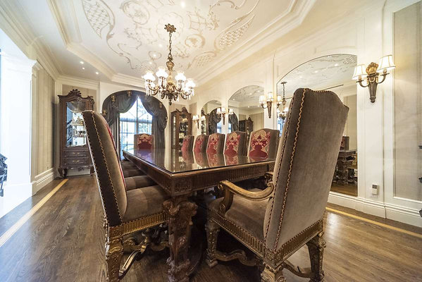 13568 dining 2