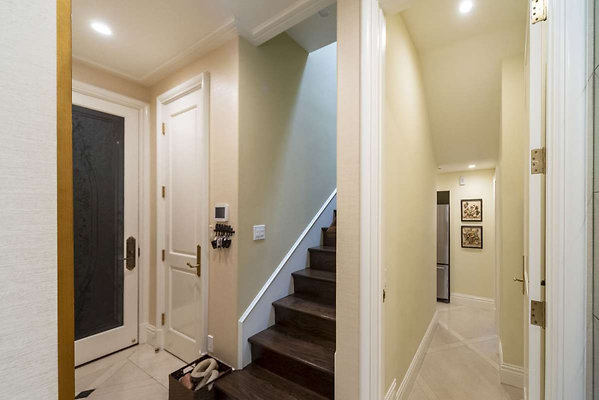 13568 stairs 4
